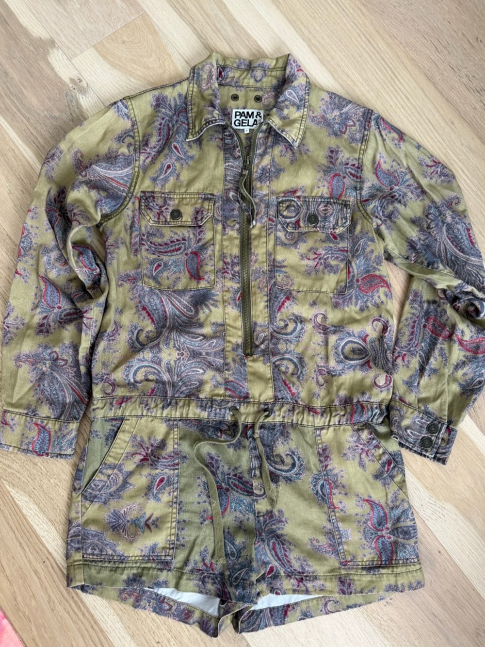 Pam & Gela cargo romper
